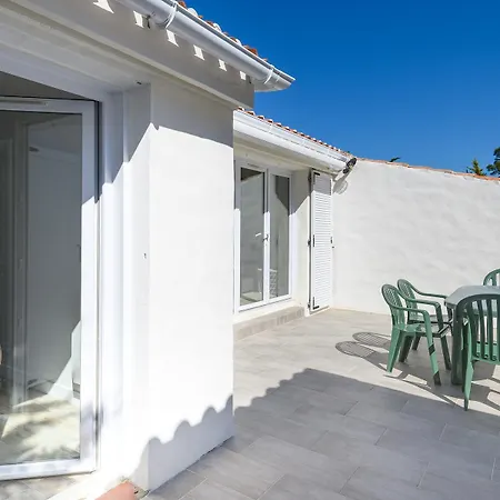 Holiday home Maison De A L'entree De La La Gueriniere